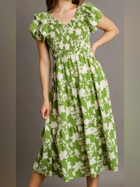 Umgee Dresses & Skirts - NWT Umgee Olive Floral Midi Dress